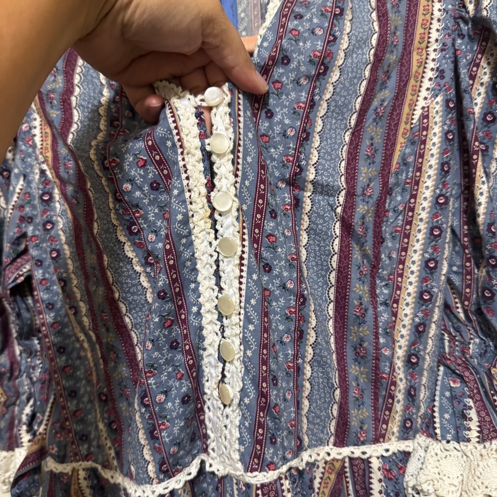 VINTAGE HANDMADE DRESS - Picture 11 of 15